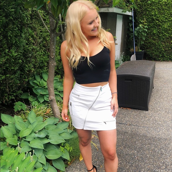 I.AM.GIA Courtney White Leather Skirt - Picture 3 of 4